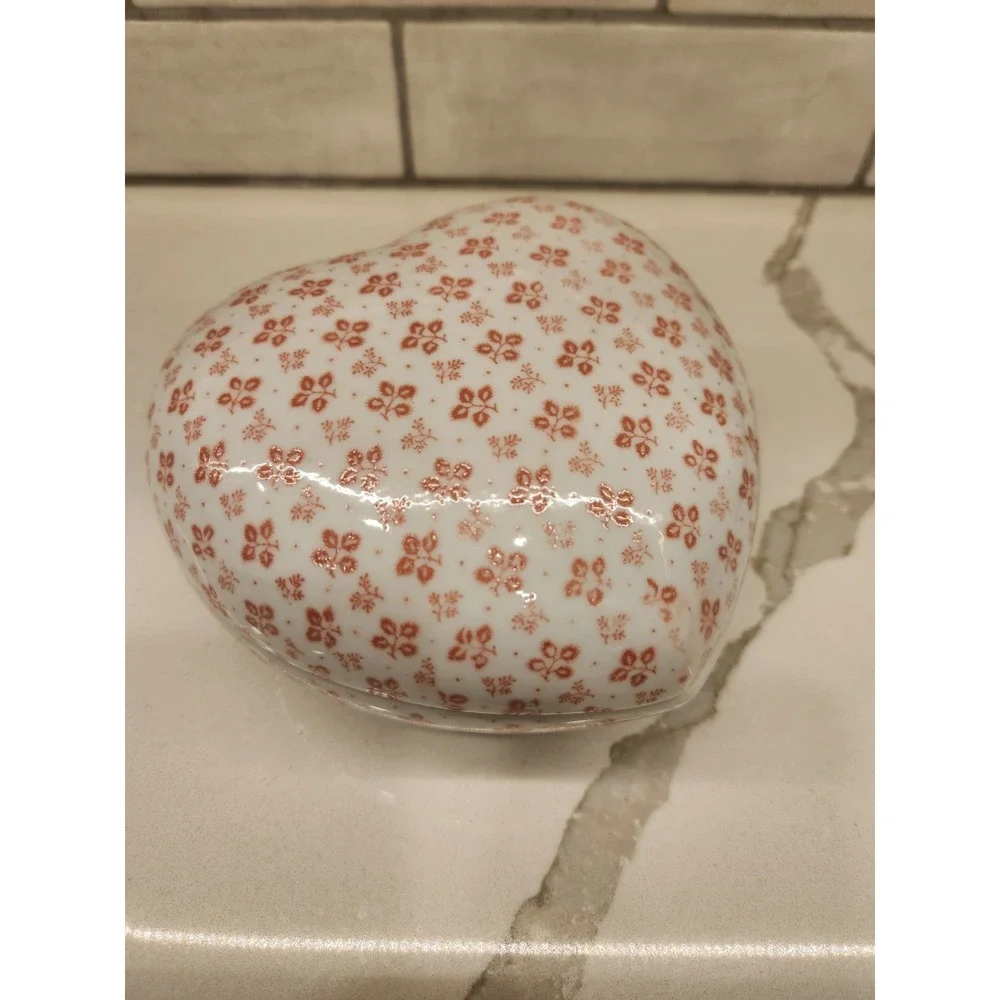 Vintage Valentines Heart Shaped Trinket Lidde Box‎ Dish Ceramic Rose Pink Flower